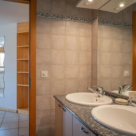 Lejlighed Seya 19 By Interhome Ovronnaz